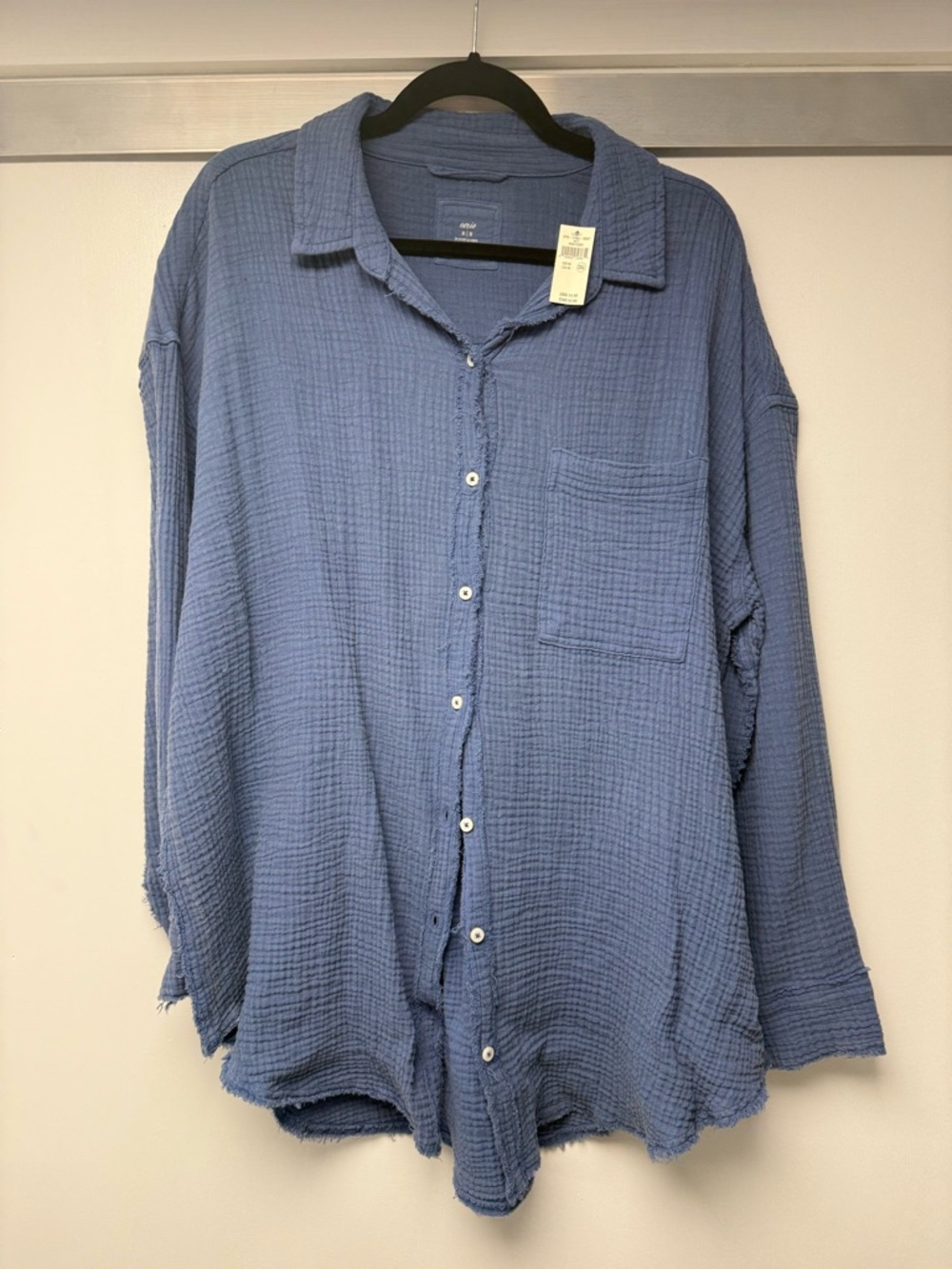 Aerie blue button up lightweight shirt